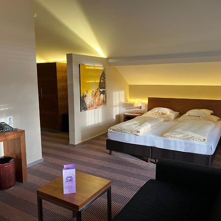 Hotel Gasthof Kroenele Lustenau Eksteriør bilde